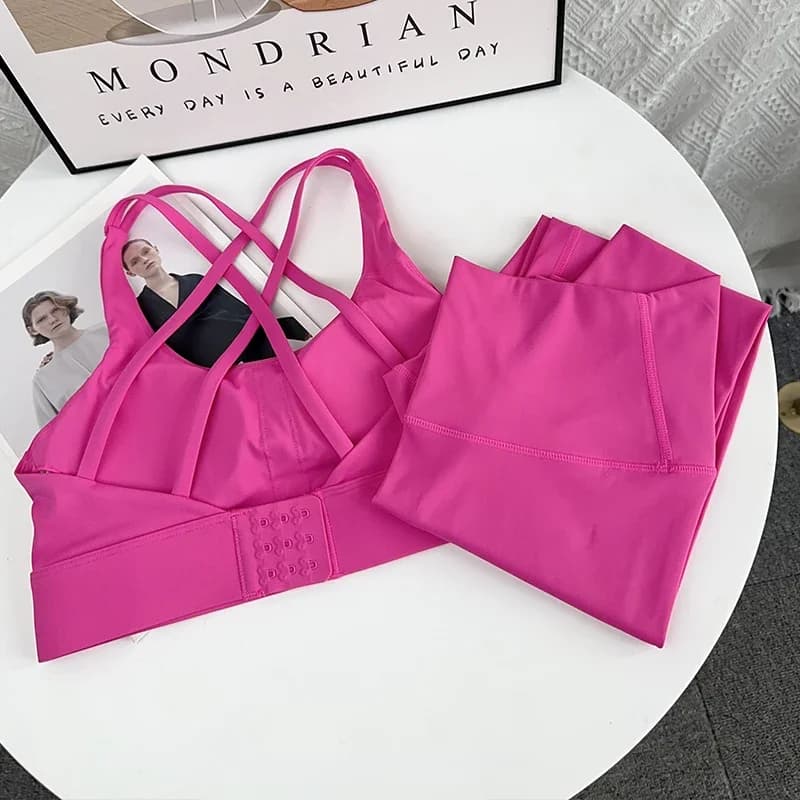 High-End Buckle Yoga Set – Seksowny Zestaw Sportowy Bra + Hip-Lift Legginsy
